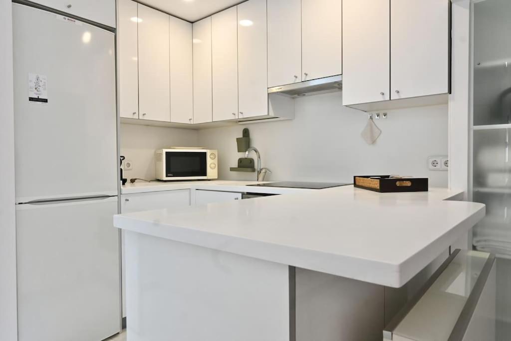 For You Rentals Apartamento Temporal Con Encanto A Pocos Metros Del Sol Myr13 Madrid Exterior photo